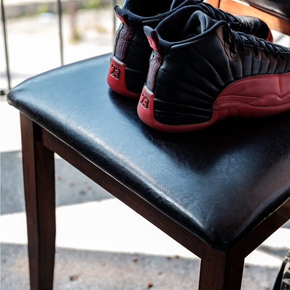 Jordan 12 Rétro flu game 2016 - Picture 11 of 16